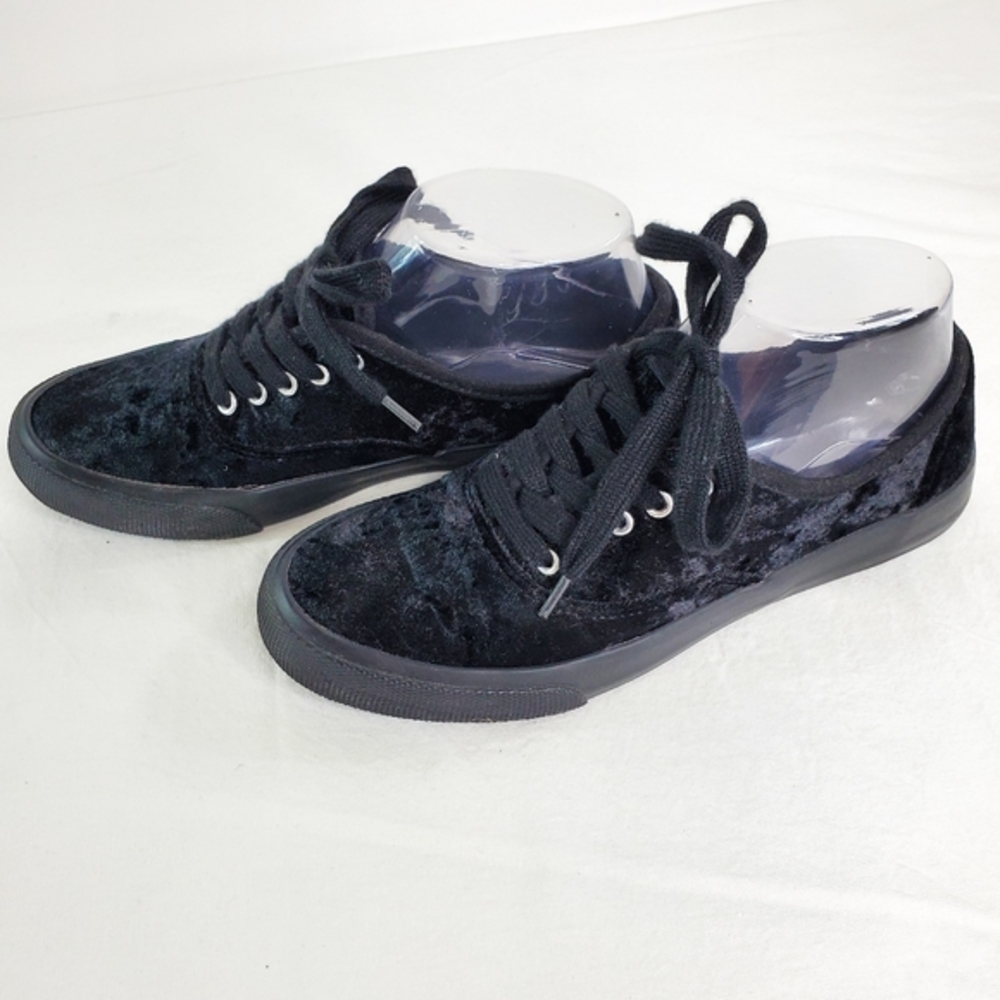 CLOSET CLOSING! Mossimo • Black Velvet Tennis Shoes